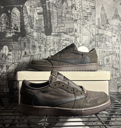 Size 10 Travis Scott Air Jordan 1 Velvet Brown