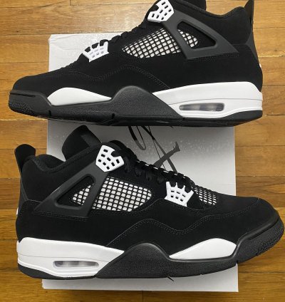 Size 13 - Air Jordan 4 Retro White Thunder Black Men