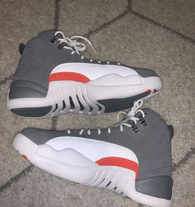 Size 7 - AIR JORDAN 12 COOL GREY 2012