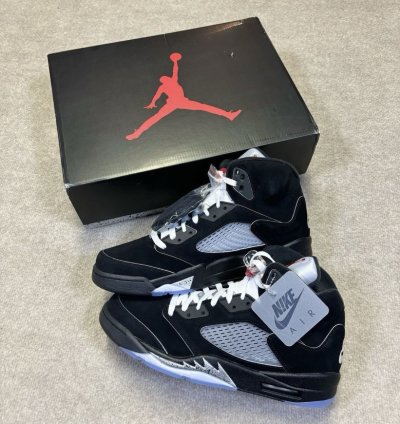 Size 9 - Air Jordan 5 Retro OG Black Metallic Reimagined