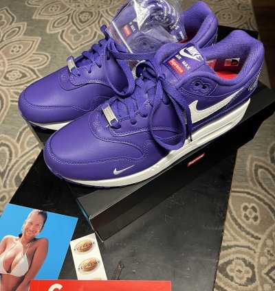 Supreme Nike Air max 1 purple size 10