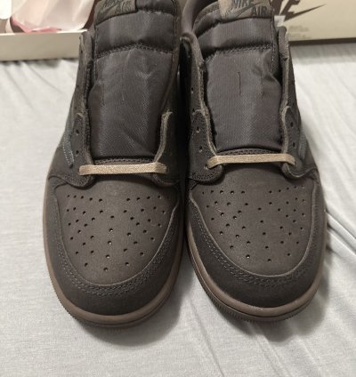 Travis air Jordan 1 low mocha