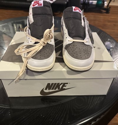 Travis Scott Jordan 1 Low Reverse Mocha