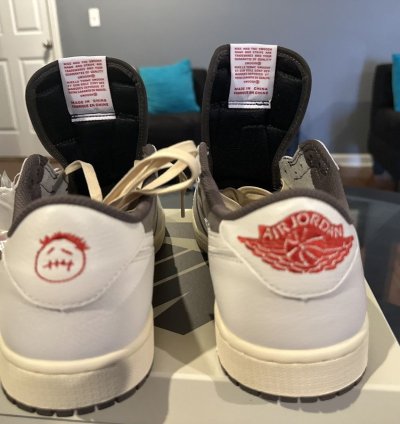 Travis Scott Jordan 1 Low Reverse Mocha
