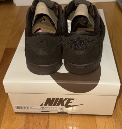 TRAVIS SCOTT JORDAN 1 Lows Velvet Mocha