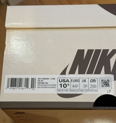 TRAVIS SCOTT JORDAN 1 Lows Velvet Mocha