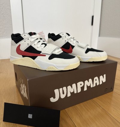 Travis Scott Jordan Jumpman Jack TR University Red