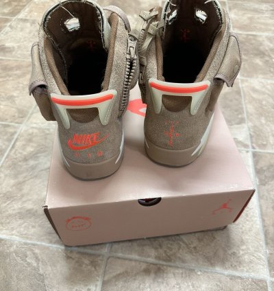 Travis Scott Khaki Jordan 6