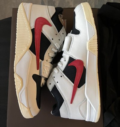 Travis Scott Nike Jumpman Jack TR University Red