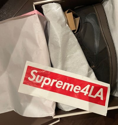 Travis Scott Velvet Brown Jordan 1 Retro Low OG SP Size 11