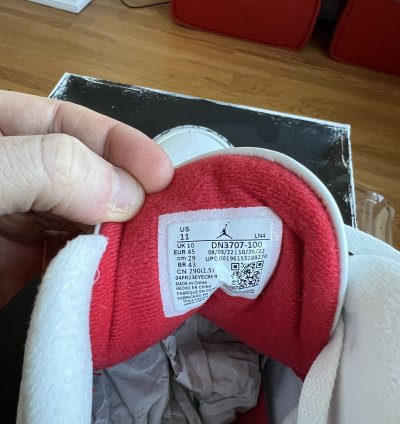 White Cement Air Jordan 3