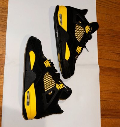 Yellow thunder Jordan 4(ds)