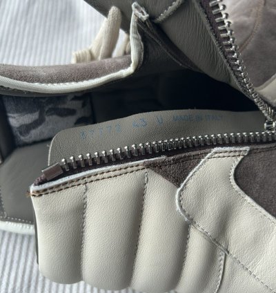 (43) SS23 Greywolf Nubuck Geobaskets