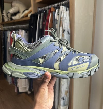Balenciaga  900 Track trainer runner sneaker