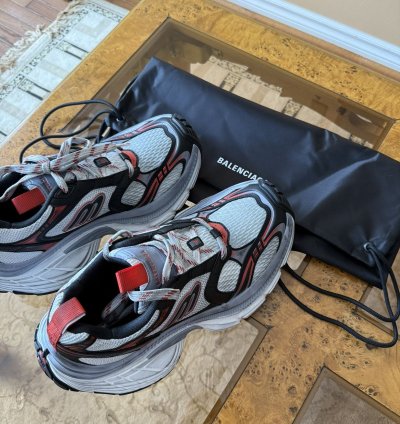 Balenciaga 10XL Sneaker White Grey Red