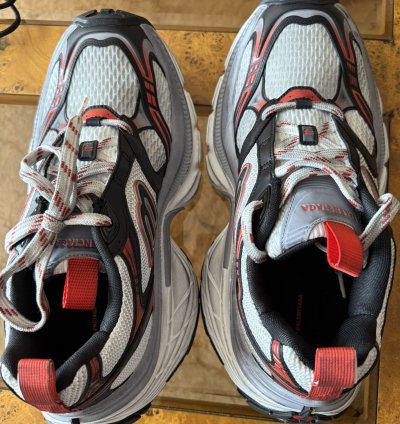 Balenciaga 10XL Sneaker White Grey Red