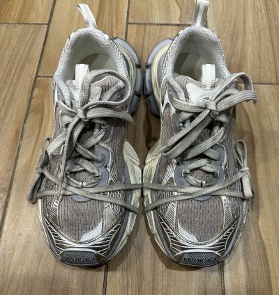 Balenciaga 3xl Eggshell