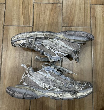 Balenciaga 3xl Eggshell