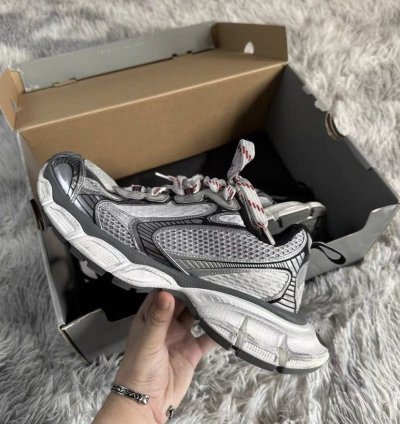 Balenciaga 3XL Offwhite size 11