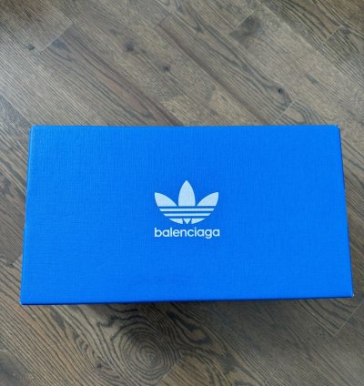Balenciaga Adidas Stan Smiths (black) size 42