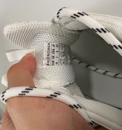 BALENCIAGA ADIDAS TRIPLE IN CREME WHITE BLACK