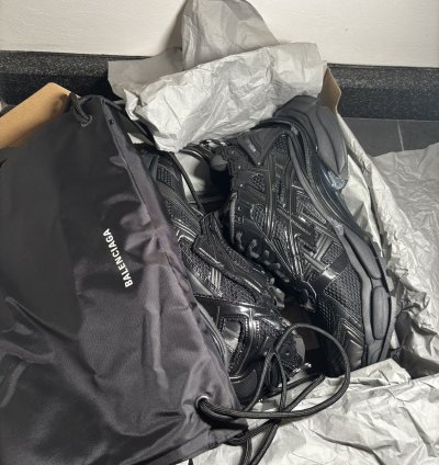 Balenciaga Blk Blk Runner Sneakers