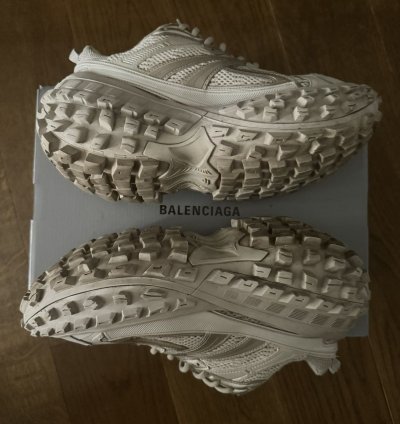Balenciaga bouncer sneakers