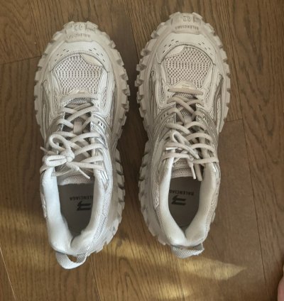 Balenciaga bouncer sneakers