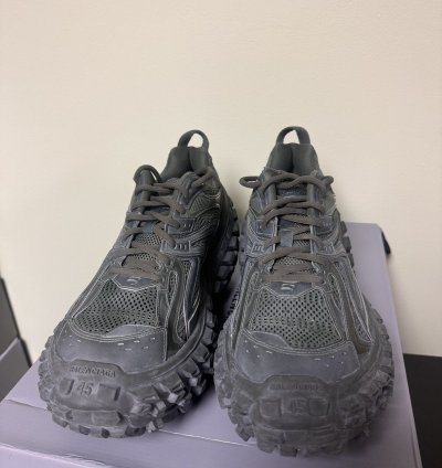 Balenciaga Defender Bounce Sneaker