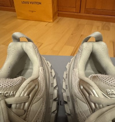 Balenciaga Defender Bouncer Beige
