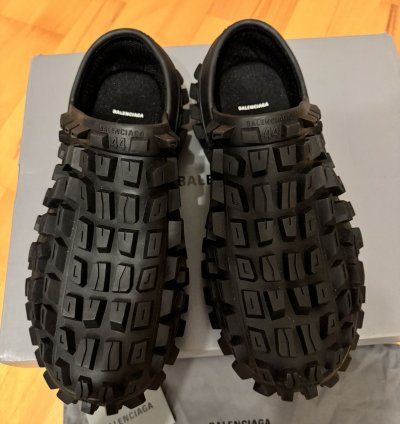 Balenciaga Defender Bouncer Mule Slippers Black