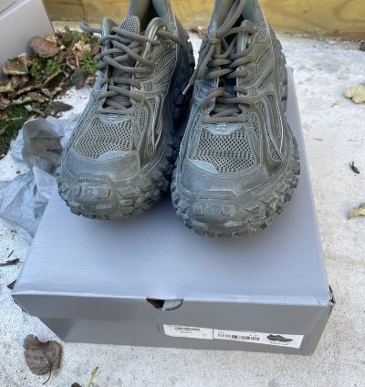 BALENCIAGA DEFENDERS