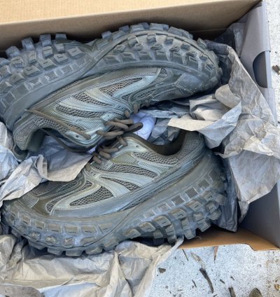 BALENCIAGA DEFENDERS