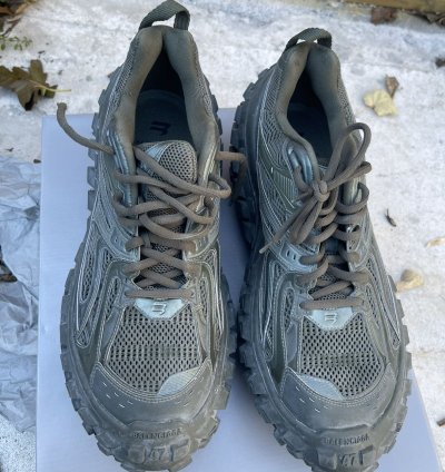 BALENCIAGA DEFENDERS
