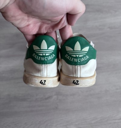 BALENCIAGA DISTRESSED STAN SMITH