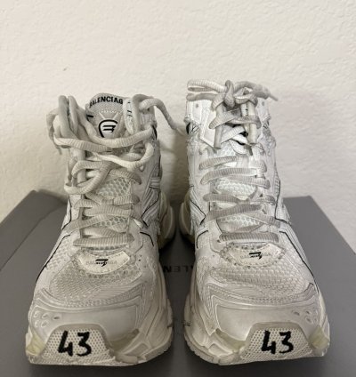 Balenciaga High Top Runner Sneaker White (43)