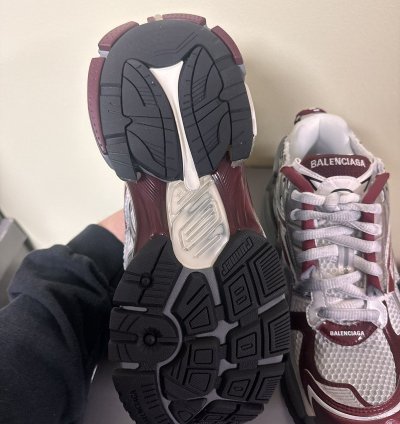 Balenciaga Low top Runner