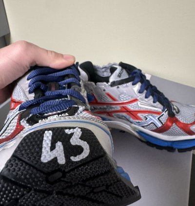 Balenciaga Low Top Runners Grey Red Blue