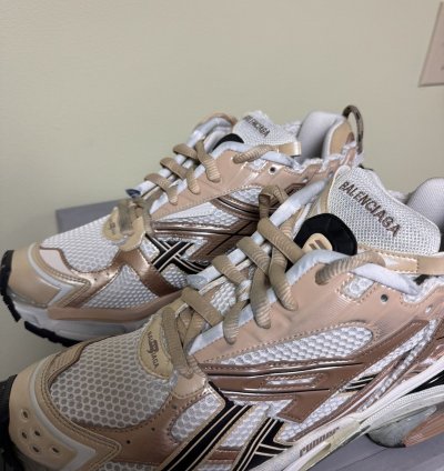 Balenciaga Low Top Runners Khaki