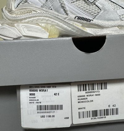 Balenciaga Low Top Runners White