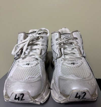Balenciaga Low Top Runners White