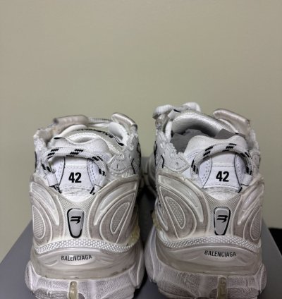 Balenciaga Low Top Runners White