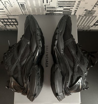 Balenciaga mat black runner