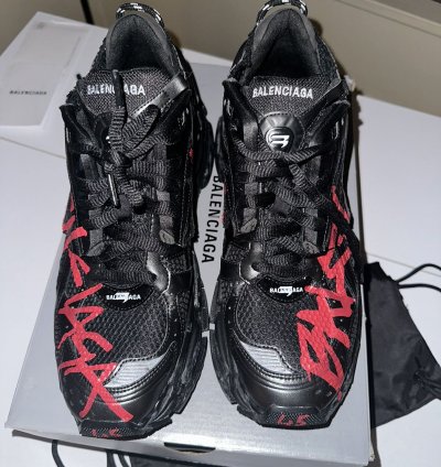 Balenciaga Men RUNNER GRAFFITI SNEAKER IN BLACK