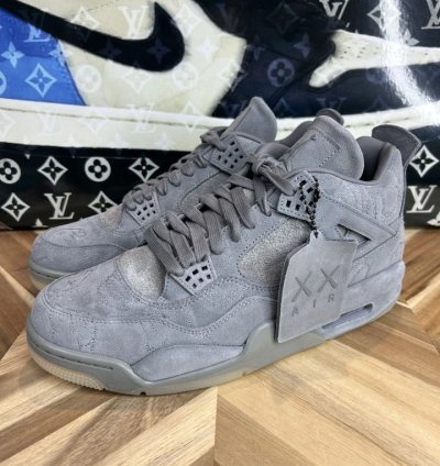 Jordan 4 Mid Mens Grey Kaws
