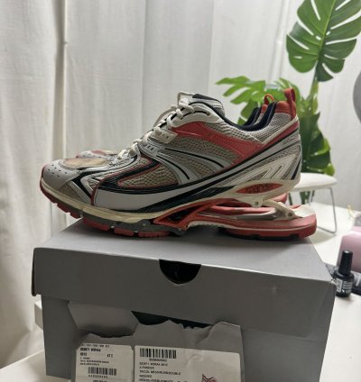 Balenciaga Pander 47