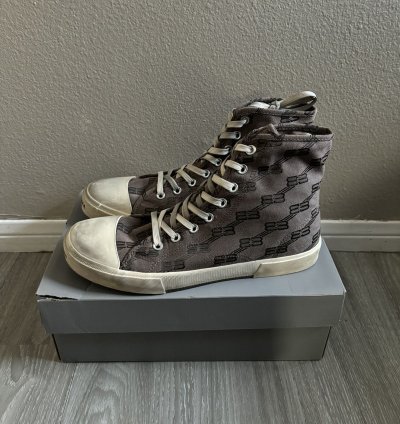 Balenciaga Paris high top sneakers