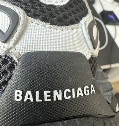 Balenciaga platform reduced sneaker 43 US10 BNWT