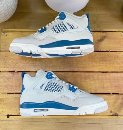 Nike Air Jordan 4 Retro " Military Blue " 2024