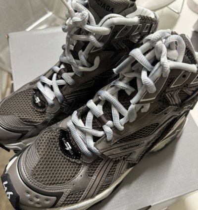 Balenciaga Runner 46 NEW